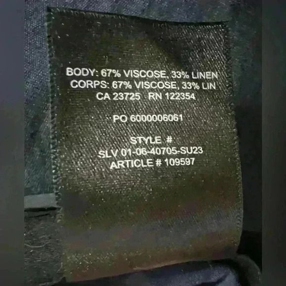 ARITZIA BABATON The Agency Crepe Cropped Pant in Navy - Picture 12 of 14